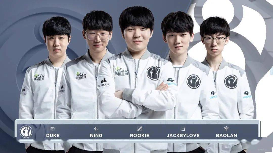 的凝聚力与 的凝聚力与