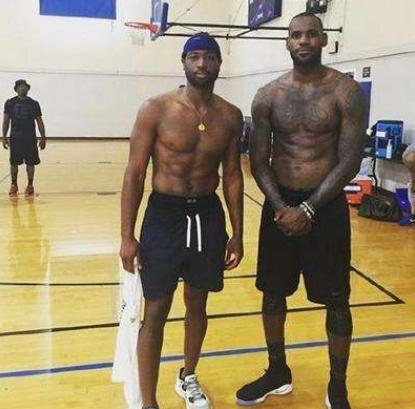 球星表现与 球星表现与