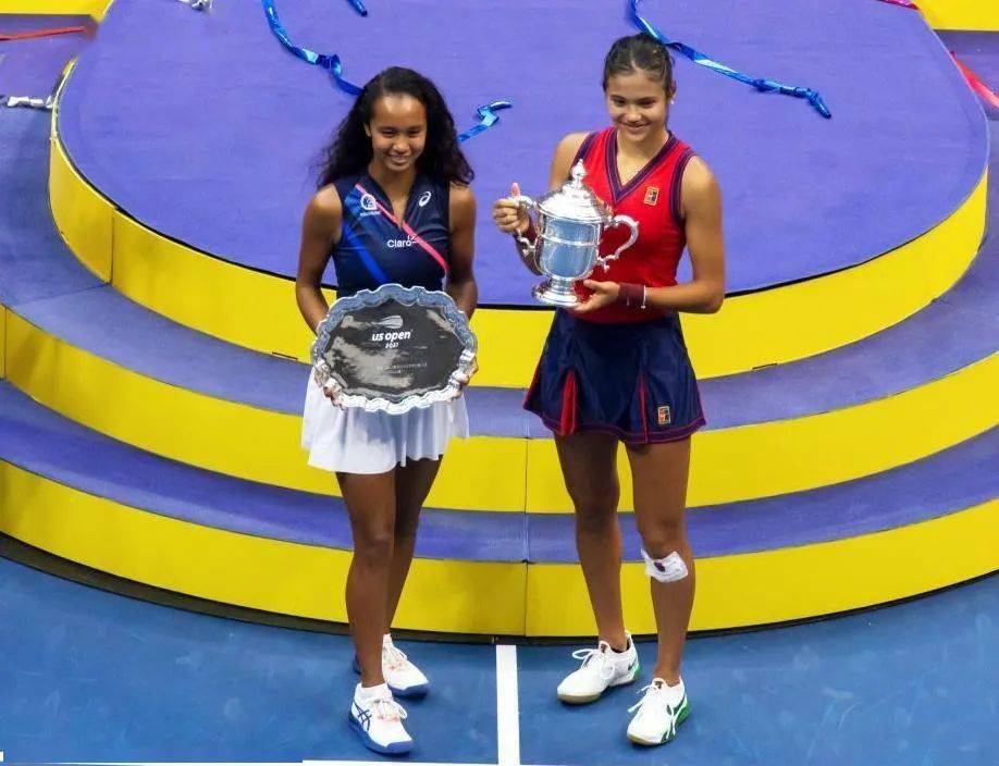 才使得足球 才使得足球