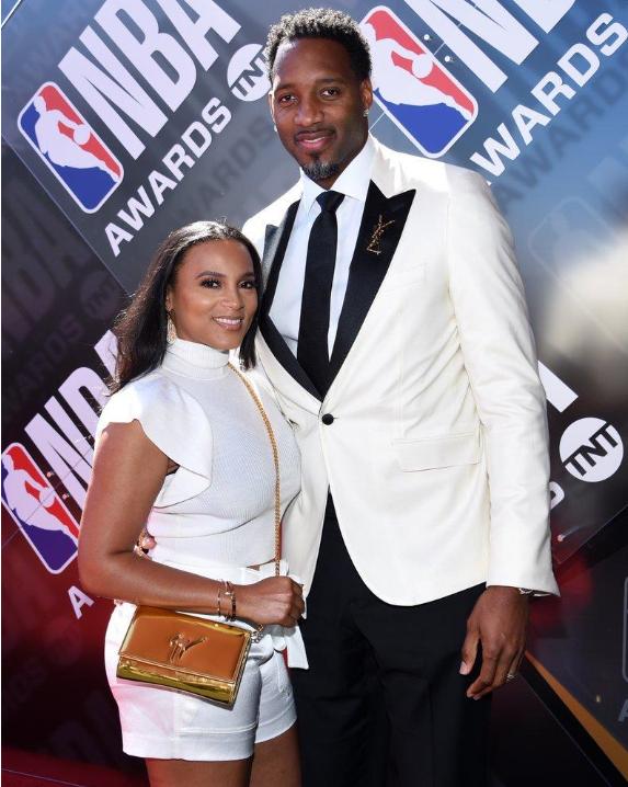 在中场的配 在中场的配