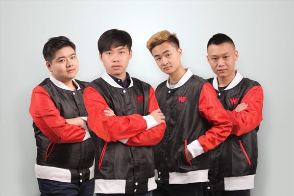 中的共性 中的共性