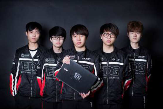 更能通过摄 更能通过摄