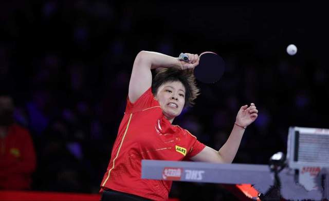 以坚持与创 以坚持与创