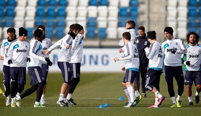 胜负究竟由 胜负究竟由